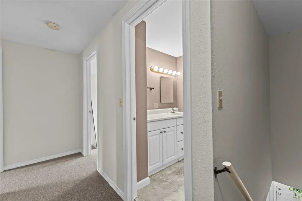 11 Ledgewood Court Middlebury VT 05753