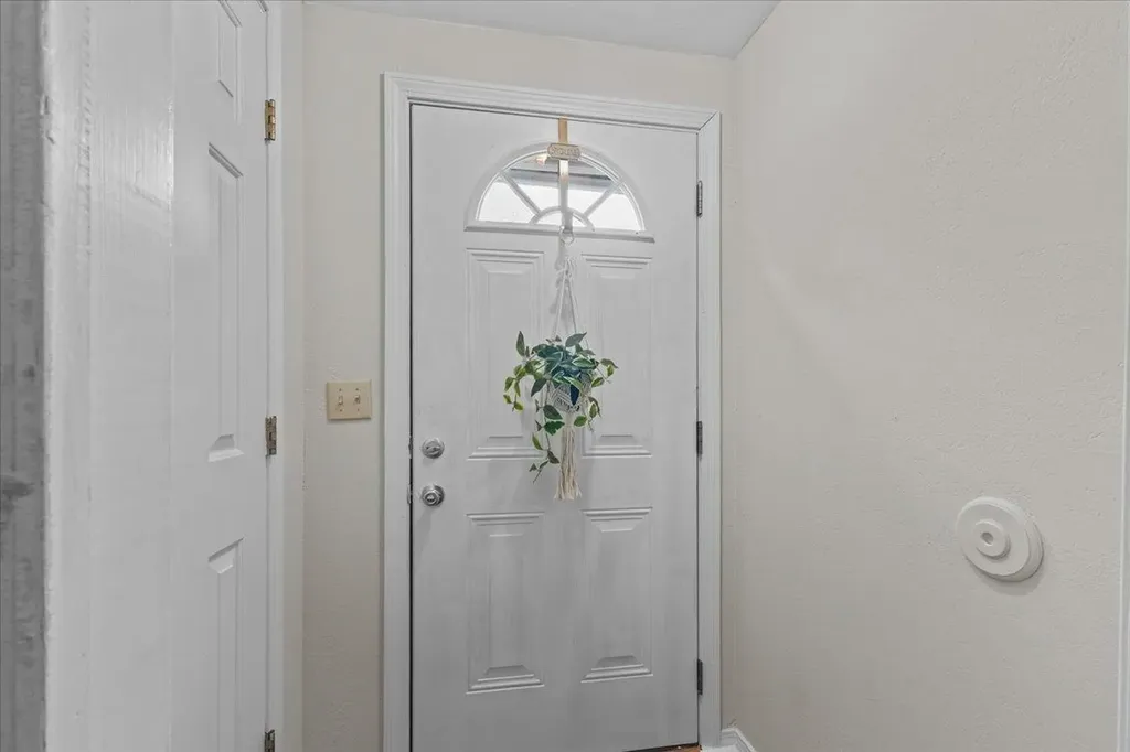 11 Ledgewood Court Middlebury VT 05753