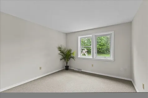 11 Ledgewood Court Middlebury VT 05753