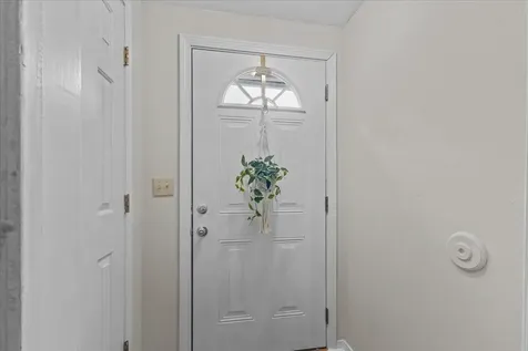 11 Ledgewood Court Middlebury VT 05753