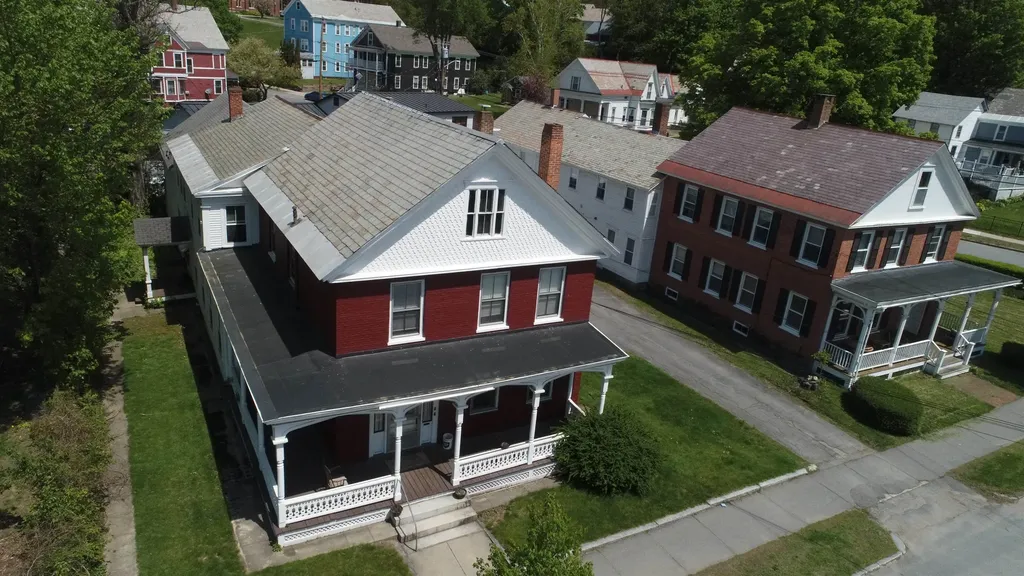 31 School Street Rockingham VT 05101