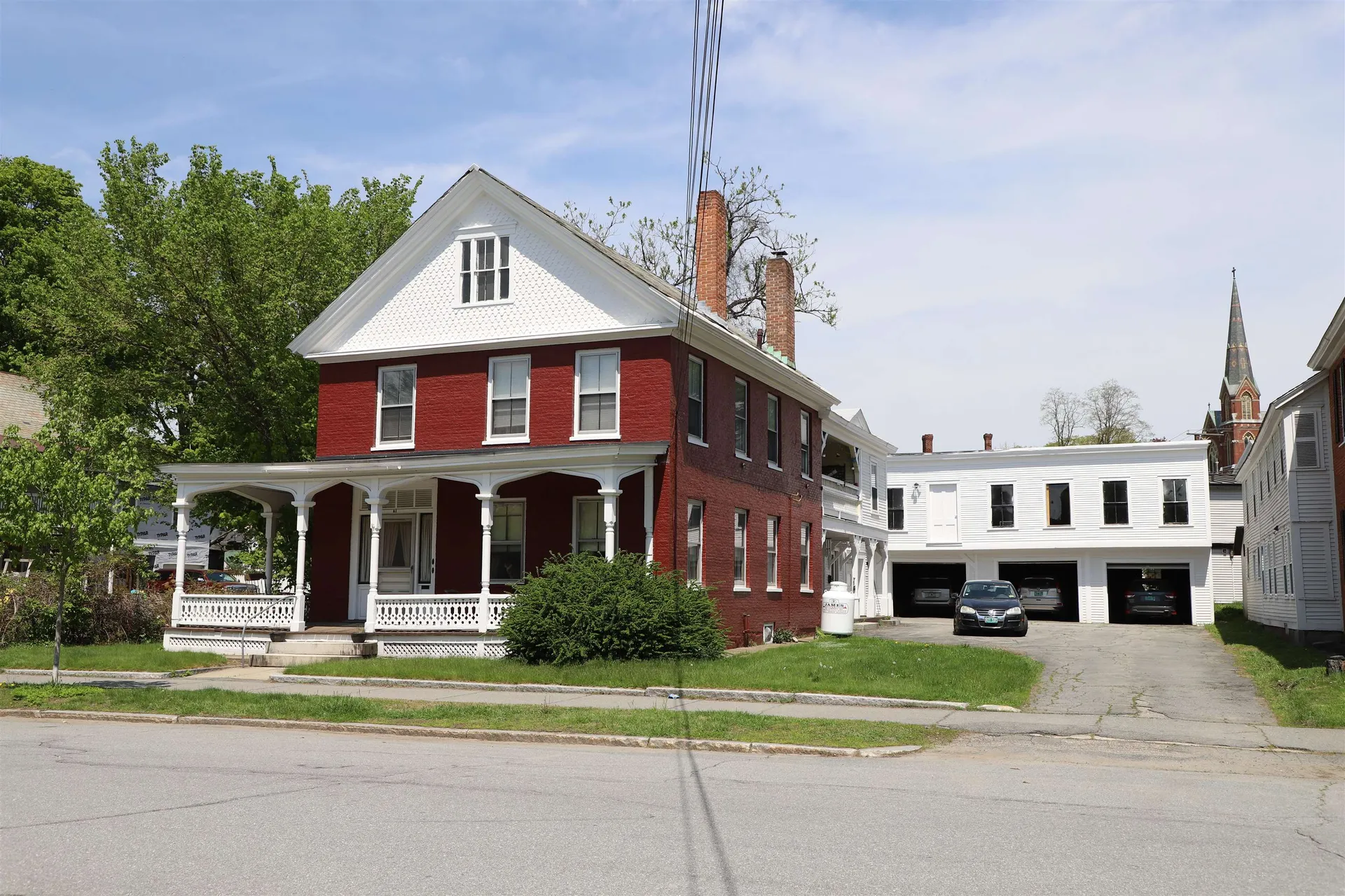 31 School Street Rockingham VT 05101