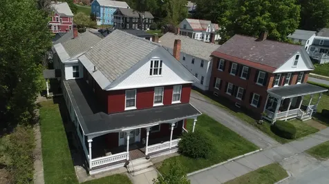 31 School Street Rockingham VT 05101