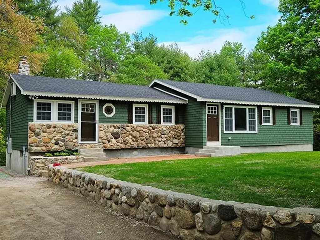 143 Warmac Road Swanzey NH 03446