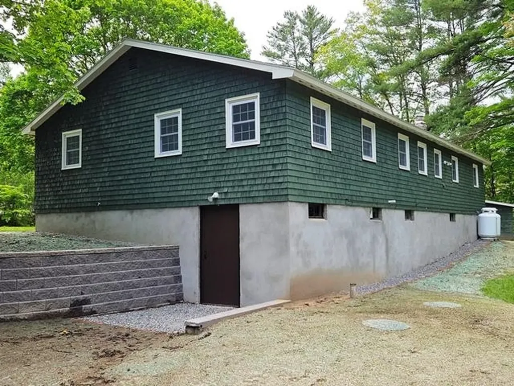 143 Warmac Road Swanzey NH 03446