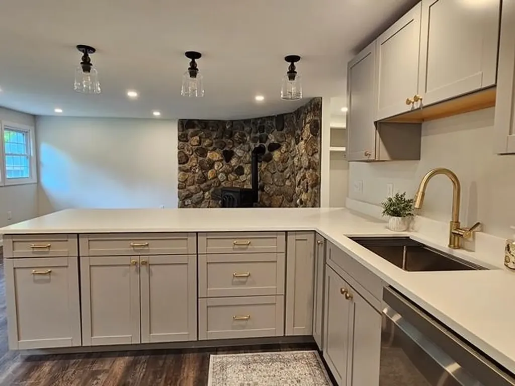 143 Warmac Road Swanzey NH 03446