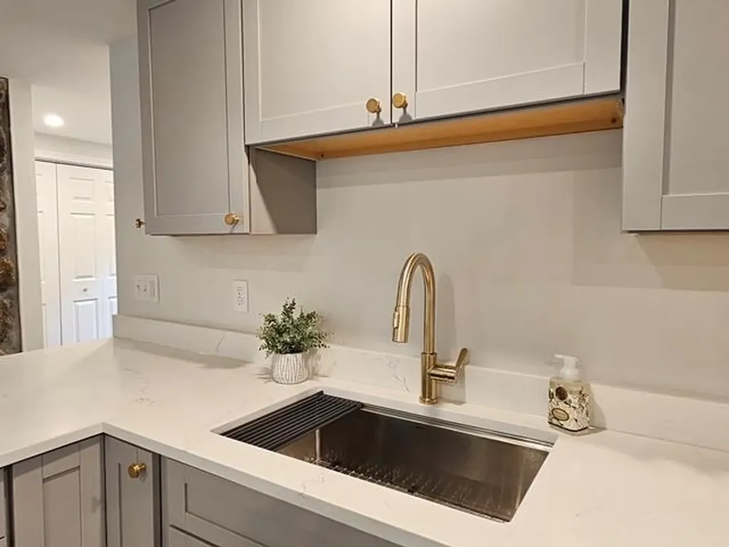 143 Warmac Road Swanzey NH 03446