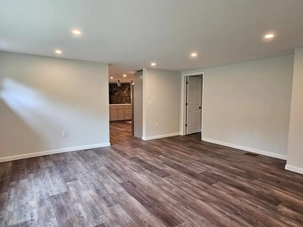 143 Warmac Road Swanzey NH 03446