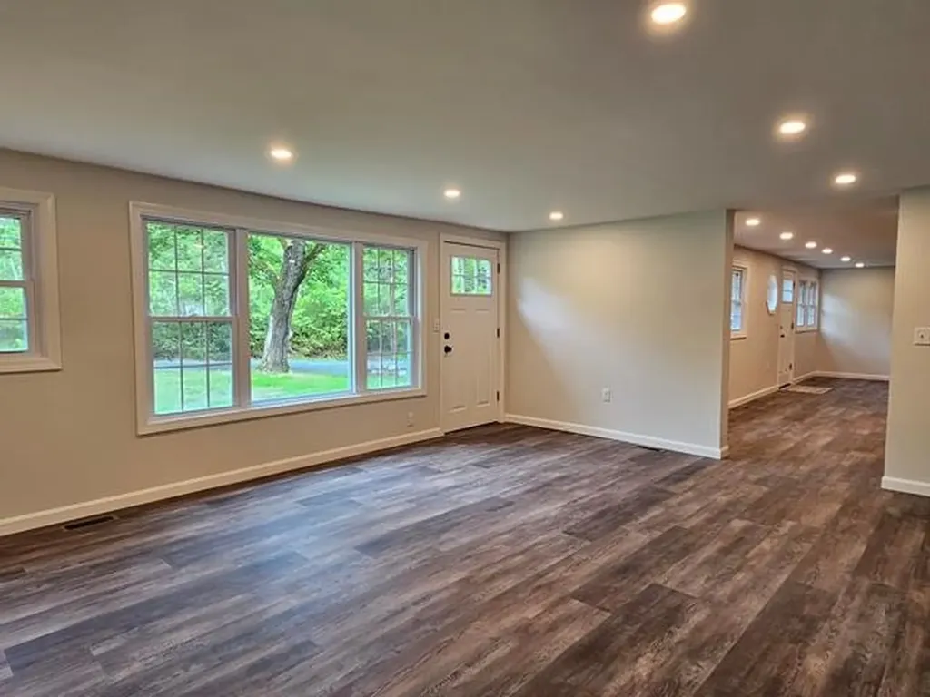 143 Warmac Road Swanzey NH 03446