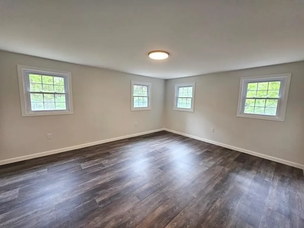 143 Warmac Road Swanzey NH 03446