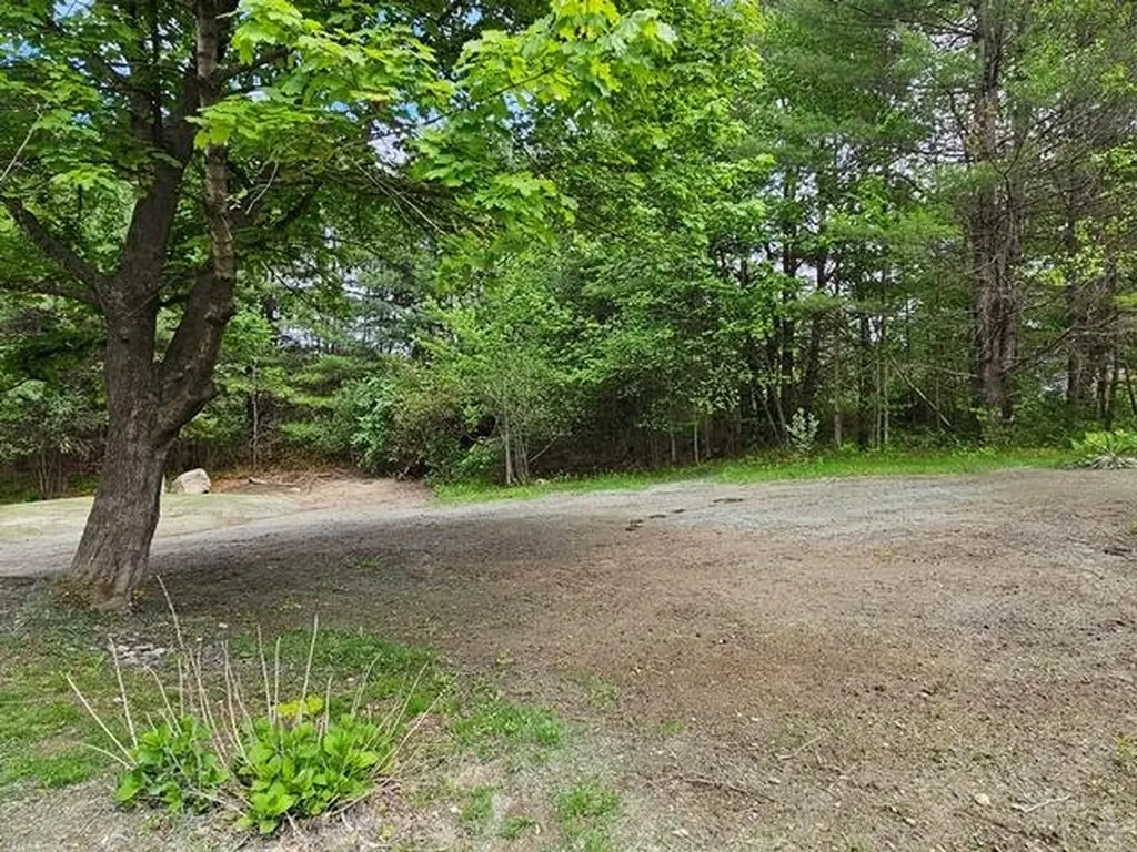 143 Warmac Road Swanzey NH 03446