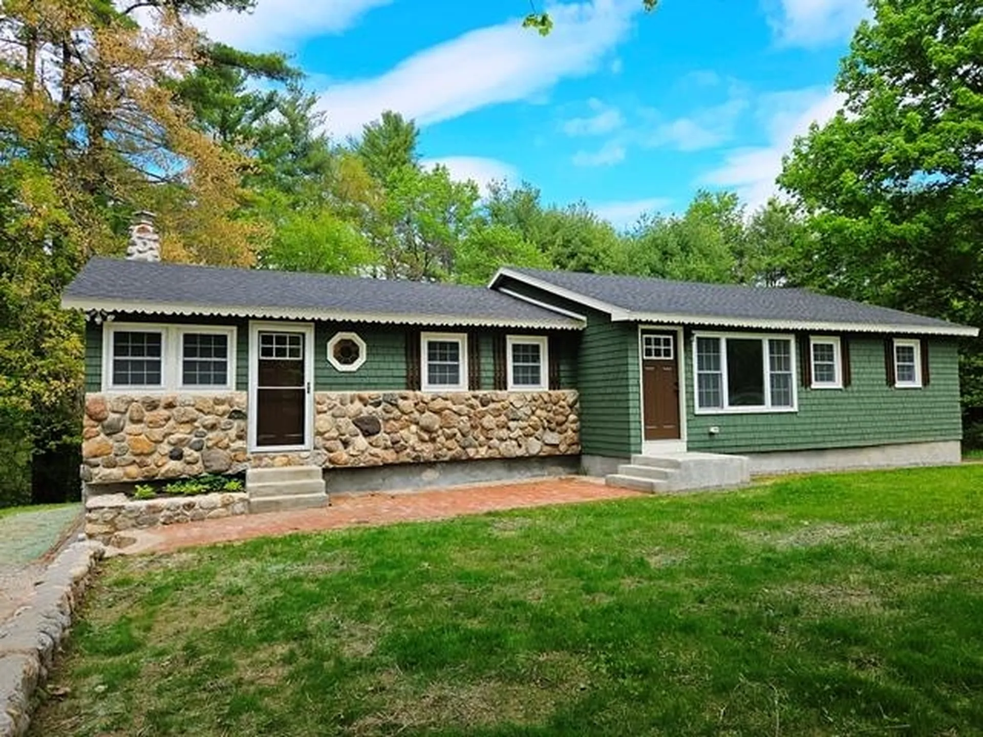 143 Warmac Road Swanzey NH 03446