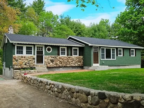 143 Warmac Road Swanzey NH 03446