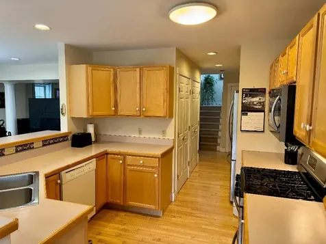 1 Stannard Drive Essex VT 05452