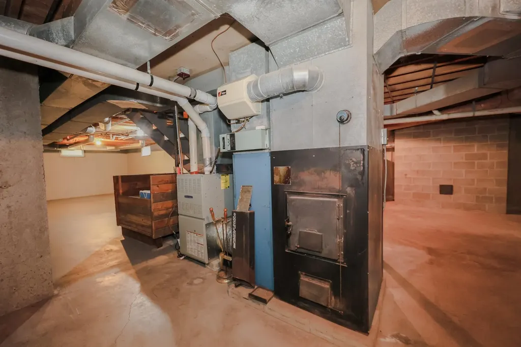 34 Edwards Mill Road Chester NH 03036