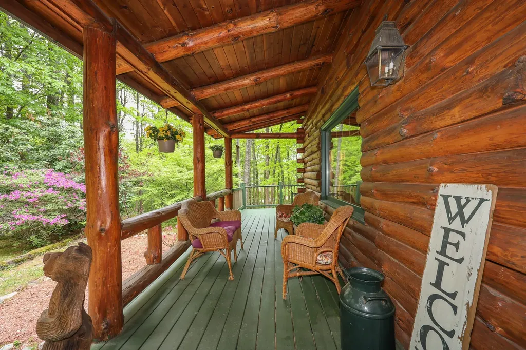 34 Edwards Mill Road Chester NH 03036