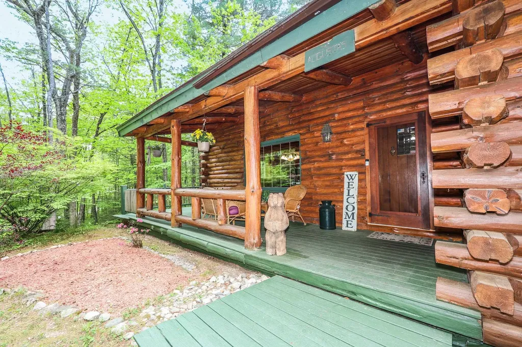 34 Edwards Mill Road Chester NH 03036