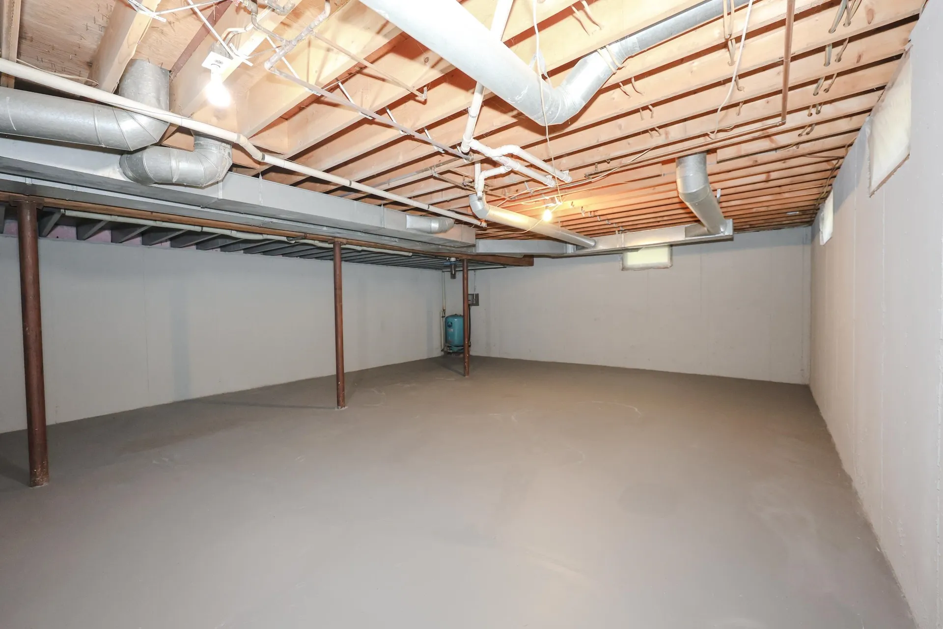 34 Edwards Mill Road Chester NH 03036