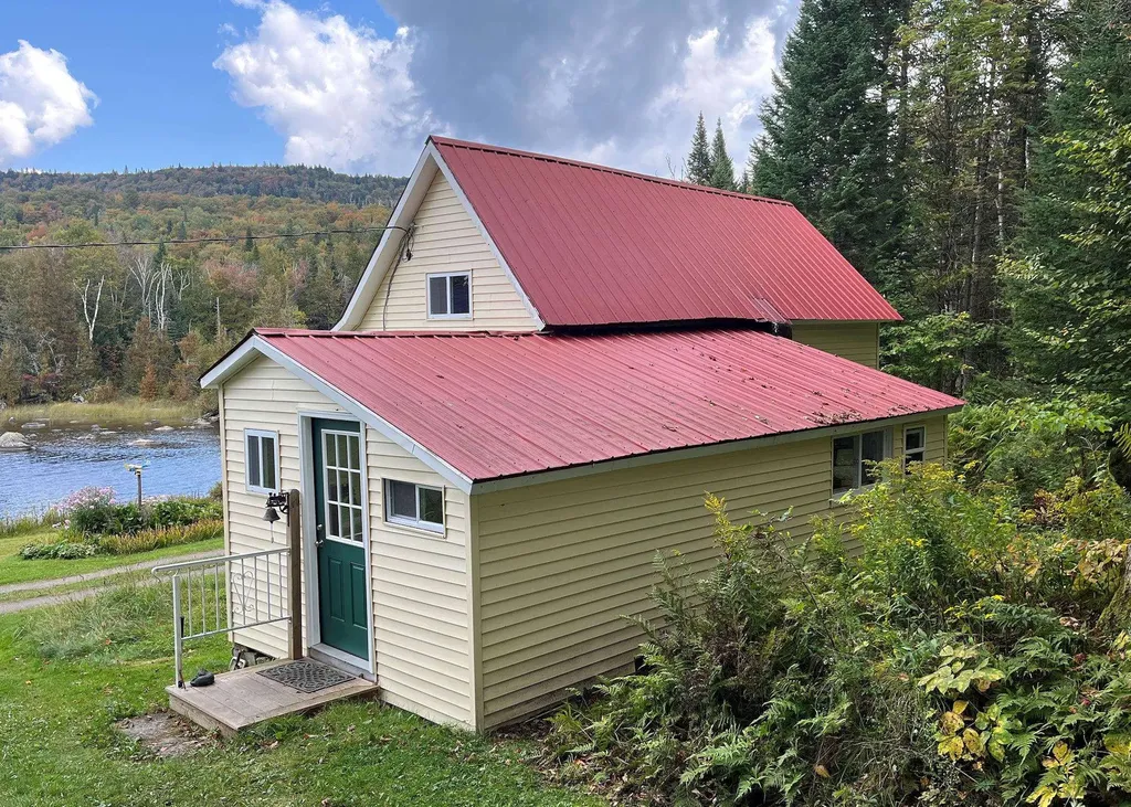 43 Kimberly Lane Westmore VT 05871