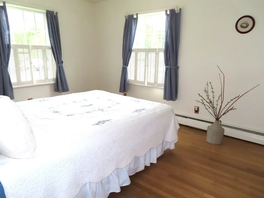 5 Bent Court Keene NH 03431