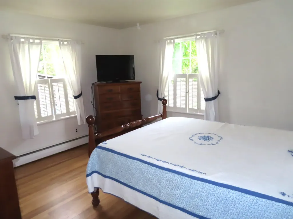 5 Bent Court Keene NH 03431