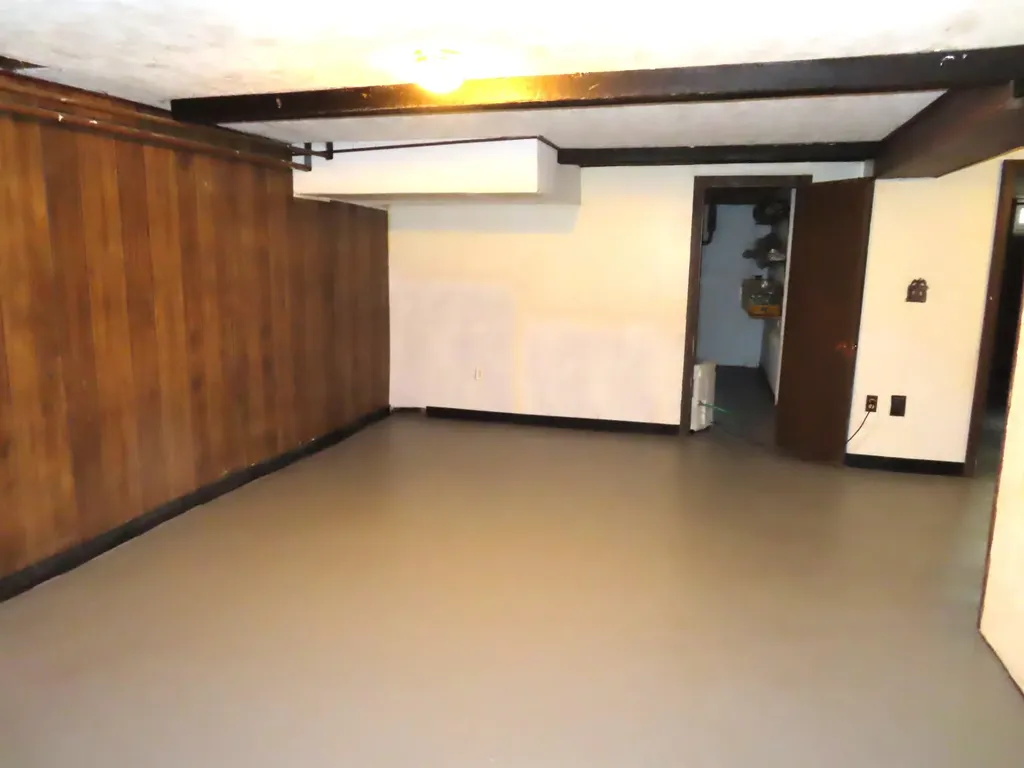 5 Bent Court Keene NH 03431