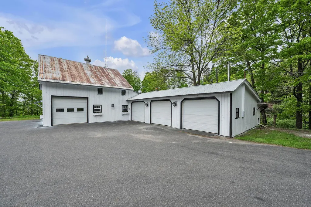 90 Sterling Hill Road Barre Town VT 05641