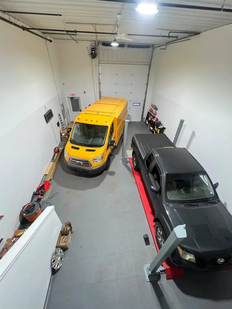 4 Peabody Annex Derry NH 03038