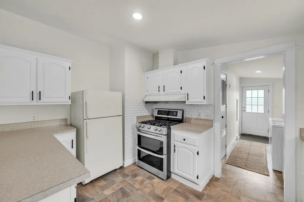 2547 River Road Moretown VT 05602