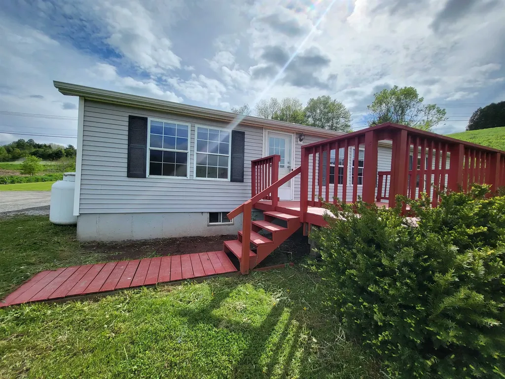 2547 River Road Moretown VT 05602