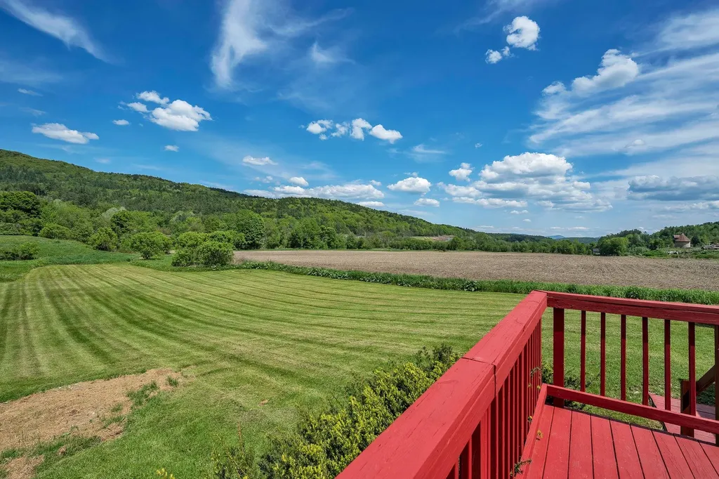 2547 River Road Moretown VT 05602