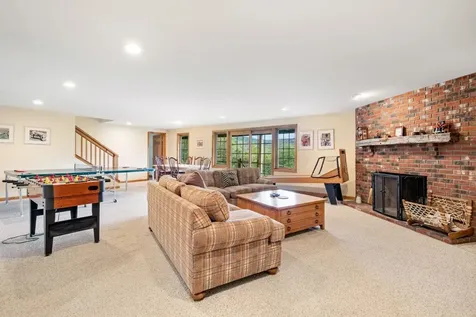 251 Pratt Bridge Road Jamaica VT 05343