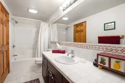 251 Pratt Bridge Road Jamaica VT 05343