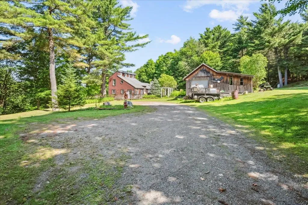 95 Manley Road Milton VT 05468