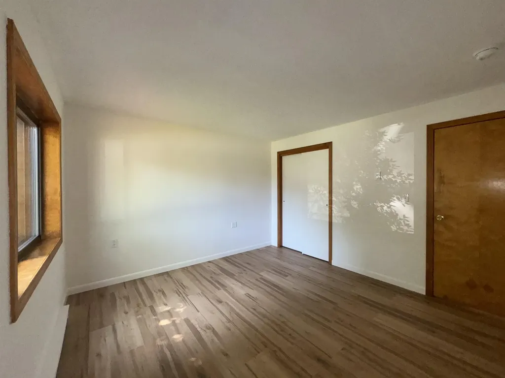 81 Hawthorne Circle South Burlington VT 05403