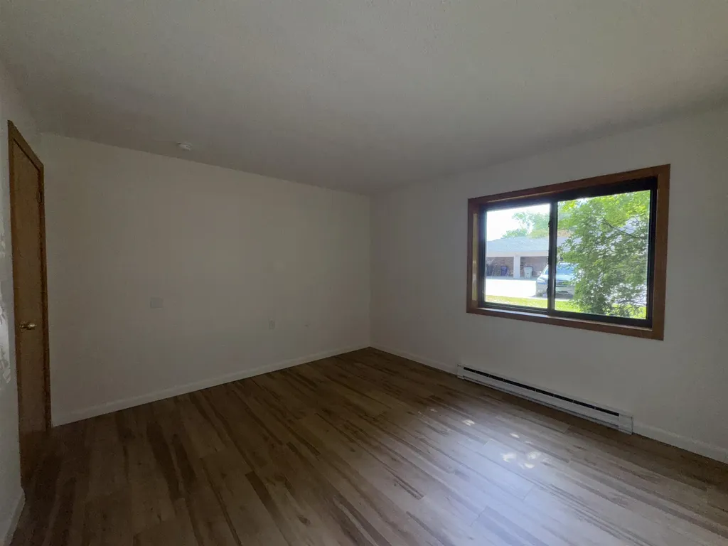 81 Hawthorne Circle South Burlington VT 05403