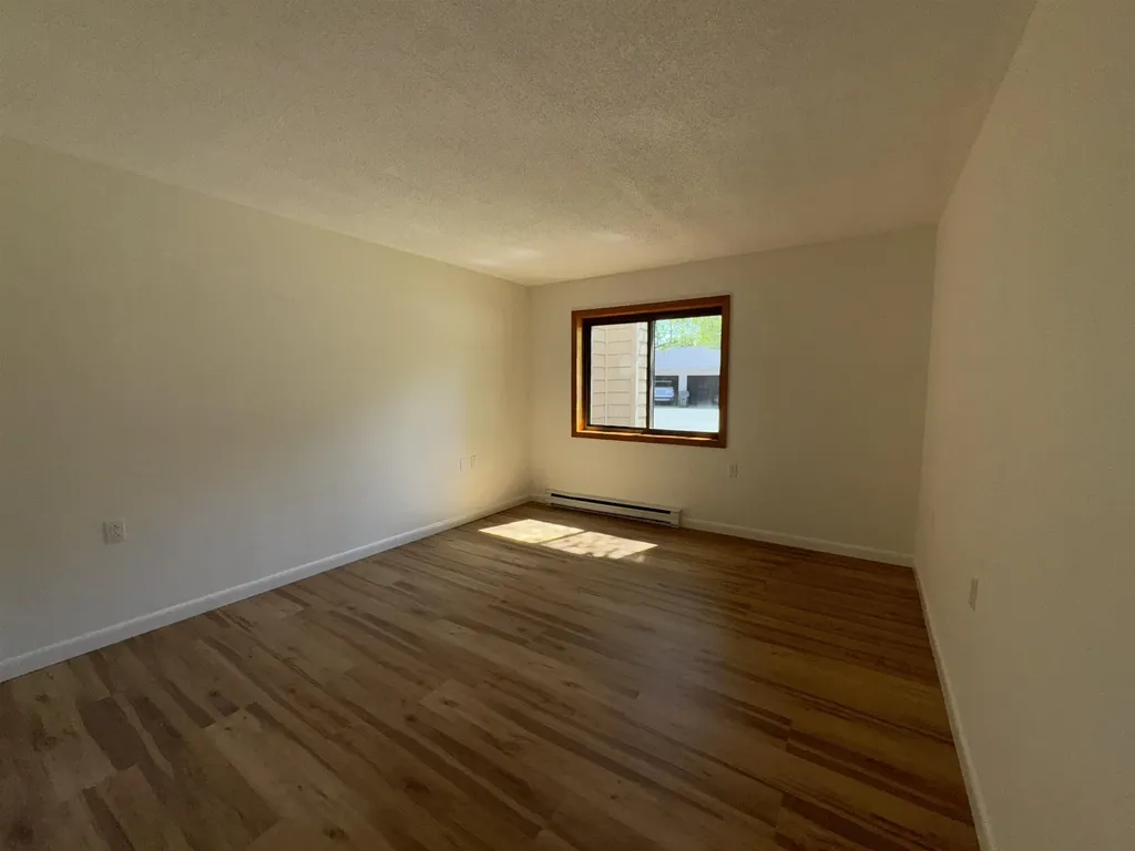 81 Hawthorne Circle South Burlington VT 05403