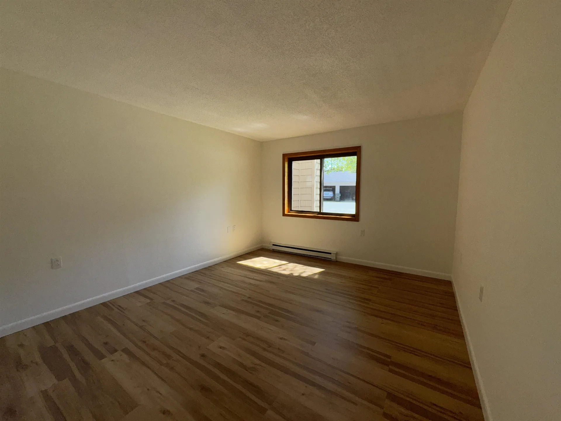 81 Hawthorne Circle South Burlington VT 05403