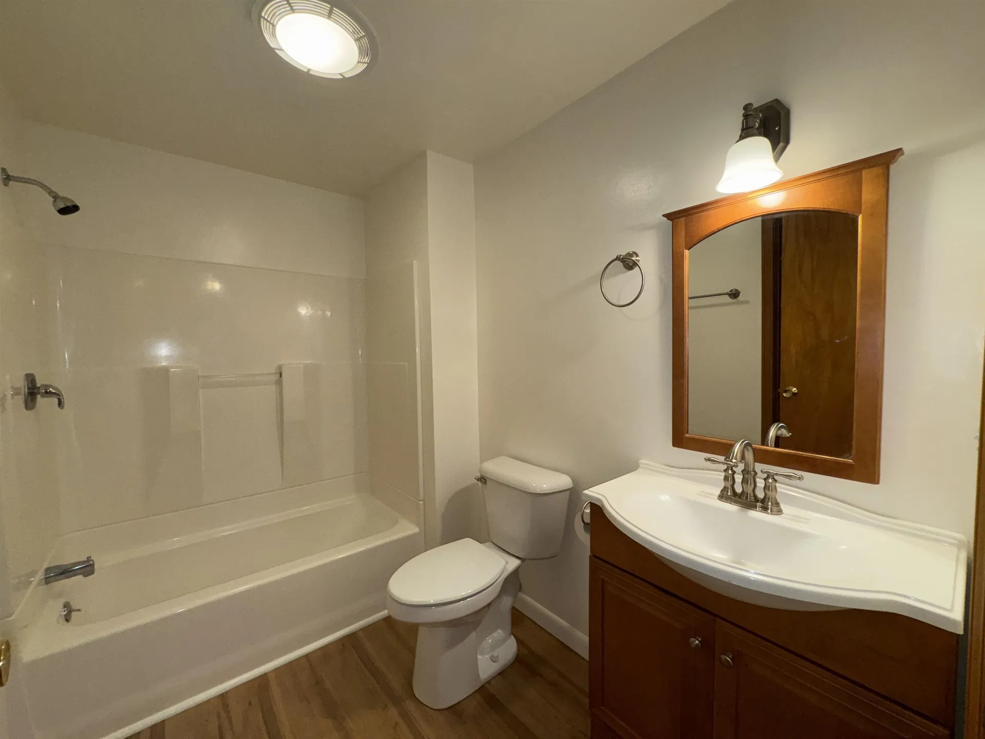 81 Hawthorne Circle South Burlington VT 05403