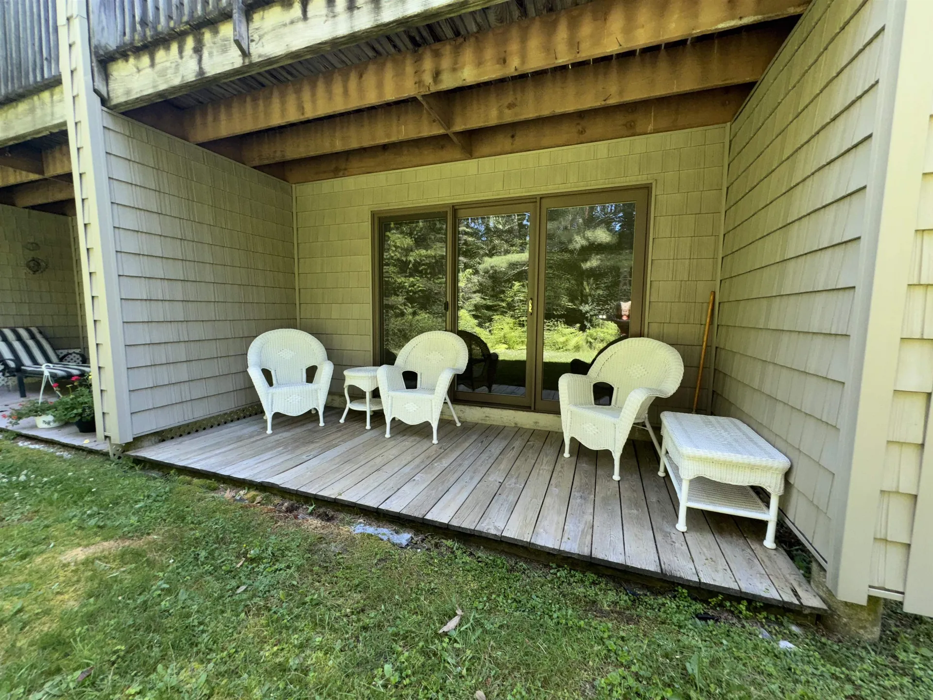 81 Hawthorne Circle South Burlington VT 05403