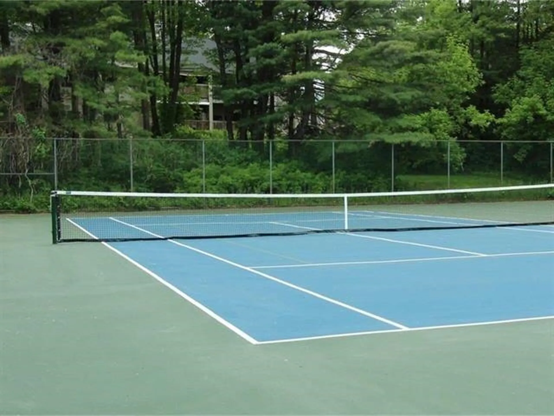 81 Hawthorne Circle South Burlington VT 05403