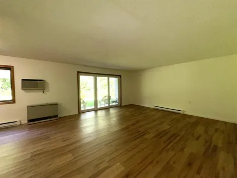 81 Hawthorne Circle South Burlington VT 05403