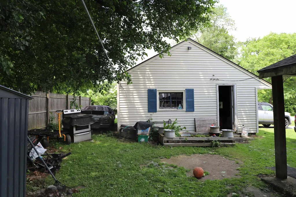 2 Belmont Avenue Rutland City VT 05701