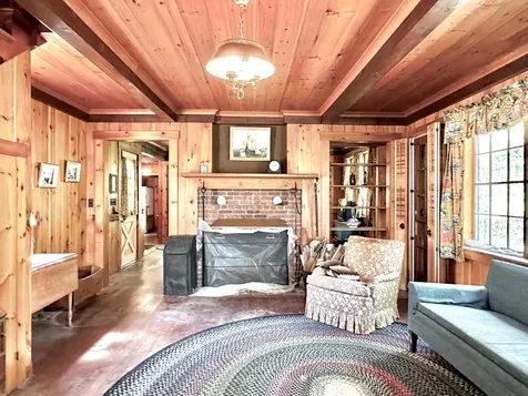 32 Pikes Point Road Bristol NH 03222