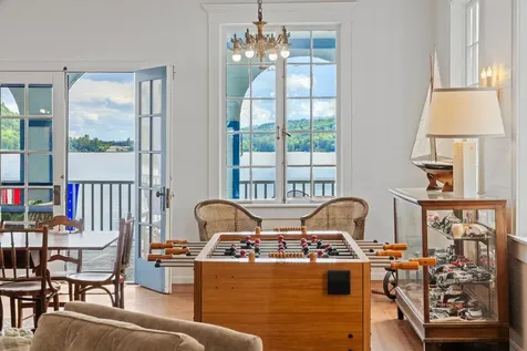 106 Cliff Mull Lane Fairlee VT 05045