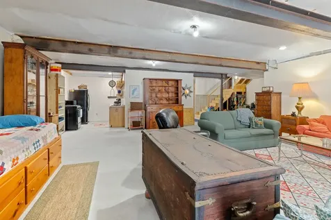 106 Cliff Mull Lane Fairlee VT 05045