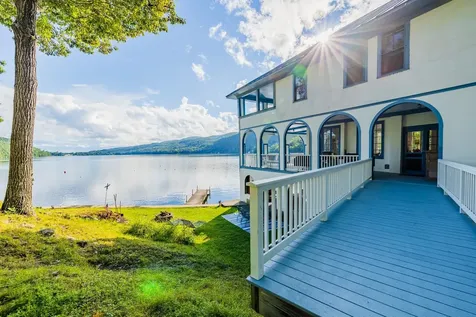 106 Cliff Mull Lane Fairlee VT 05045