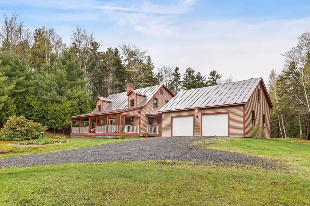 65 Paquette Road Bethel VT 05060