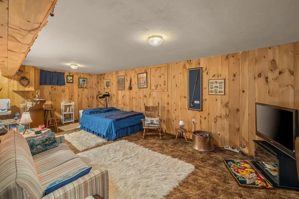 65 Paquette Road Bethel VT 05060