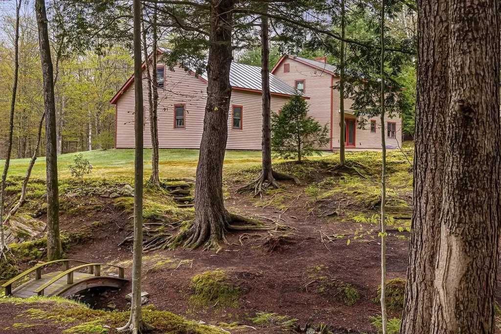 65 Paquette Road Bethel VT 05060